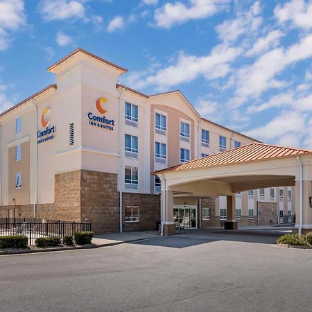 Comfort Inn & Suites Tifton Bagian luar foto