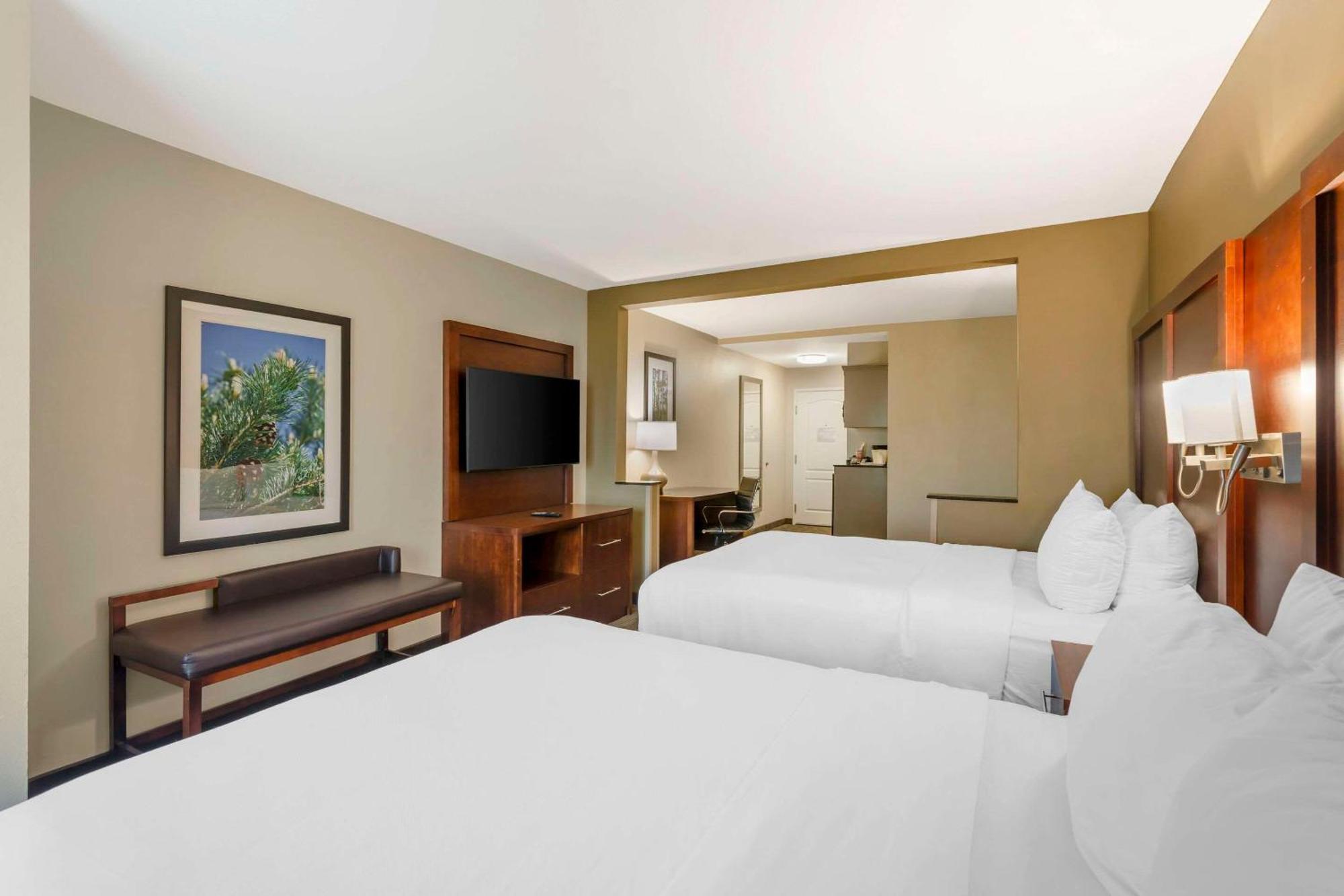 Comfort Inn & Suites Tifton Bagian luar foto